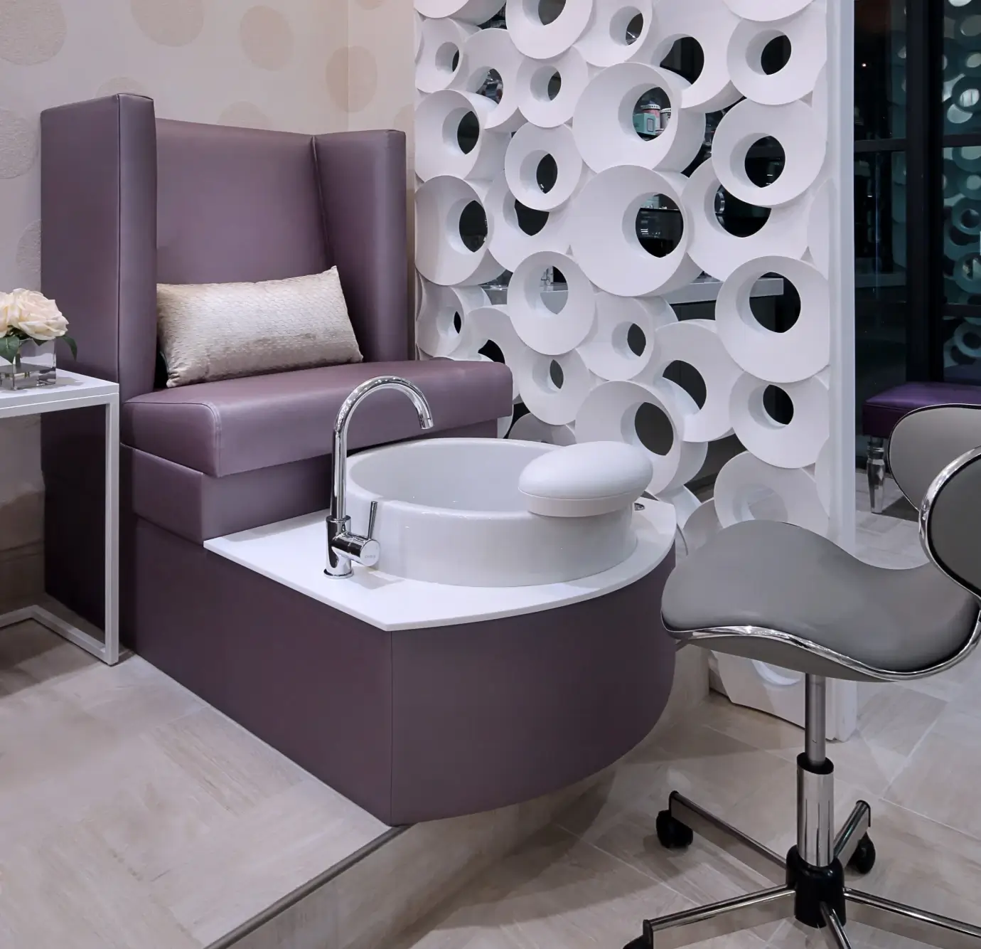 Luxury pedicure furnishing